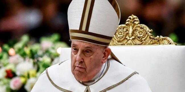 La salud del papa Francisco: qué es una infección respiratoria polimicrobiana y cómo es el tratamiento