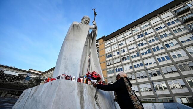 Última hora del estado de salud del Papa Francisco: novedades sobre su ingreso en el hospital