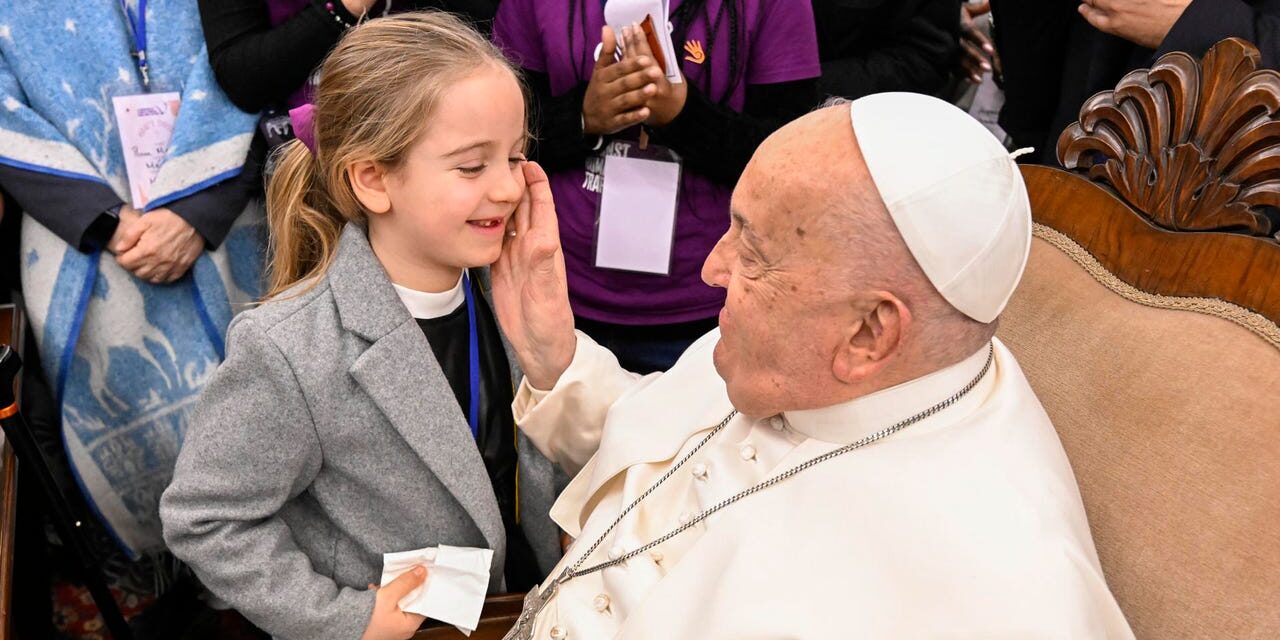 Última hora del estado de salud del papa Francisco: ha descansado "bien durante la noche" y sigue con el tratamiento