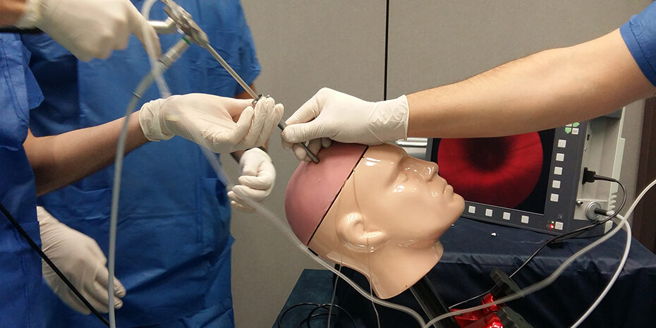 salud-consolida-su-centro-de-simulacion-como-referente-en-la-formacion-en-neurocirugia Salud consolida su centro de simulación como referente en la formación en Neurocirugía