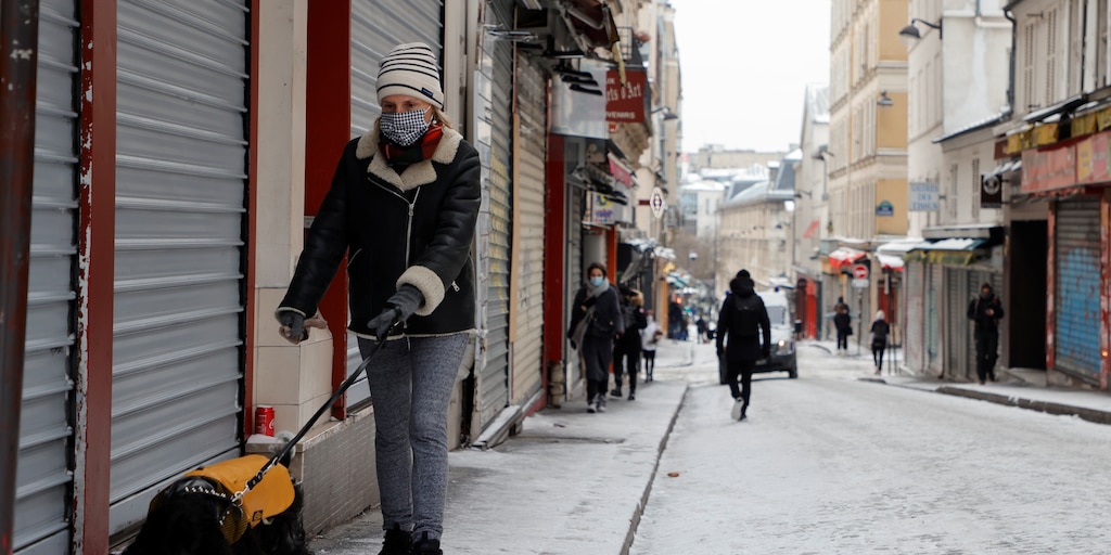 francia-enfrenta-su-invierno-mas-oscuro-y-frio-en-30-anos-con-victimas-fatales-y-crisis-en-la-salud Francia enfrenta su invierno más oscuro y frío en 30 años, con víctimas fatales y crisis en la salud