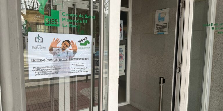 los-sanitarios-del-area-de-salud-de-plasencia-se-concentraran-tras-sufrir-dos-agresiones-en-45-dias Los sanitarios del Área de Salud de Plasencia se concentrarán tras sufrir dos agresiones en 45 días