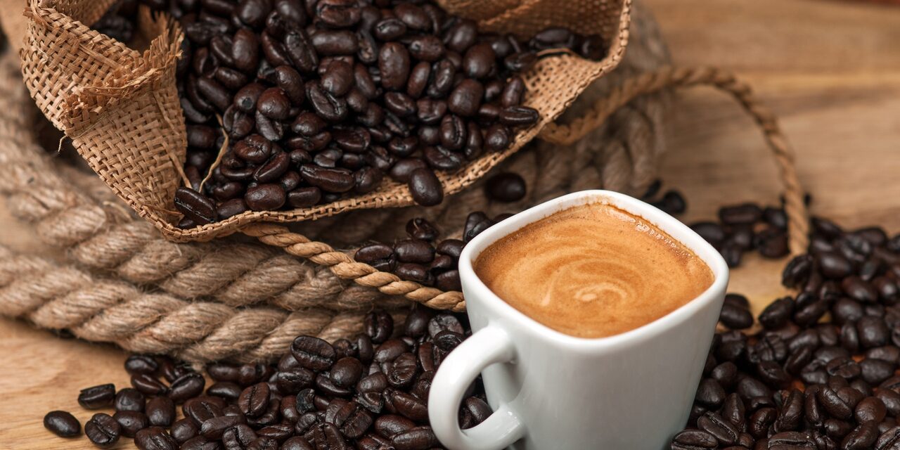 Un café a tiempo es bueno para la salud, pero… ¿y si lo tomamos a destiempo?