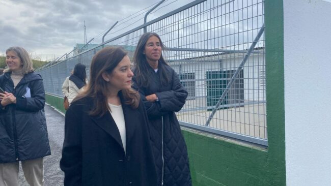PARES, el programa que combina salud mental y terapia con perros en A Coruña ayuda a más de 28 jóvenes